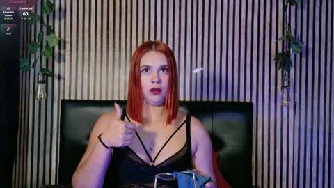 sophie_new25 online show from November 2025 01:32:02 PM
