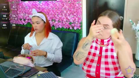 sophie_new25 online show from February 2026 02:06:02 PM