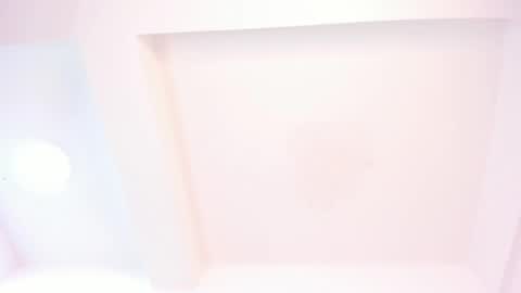 Snapshot of sophie_newton chatting on January 2025 09:29:01 PM sophie_newton online show from January 2025 09:29:01 PM