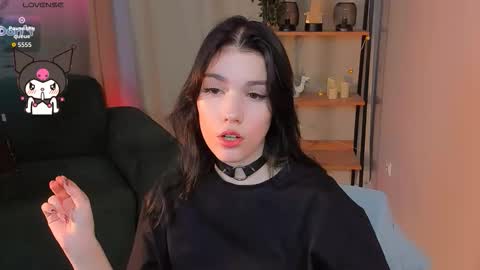 Snapshot of sophie_nomenal_ chatting on October 2025 01:45:02 PM sophie_nomenal_ online show from October 2025 01:45:02 PM