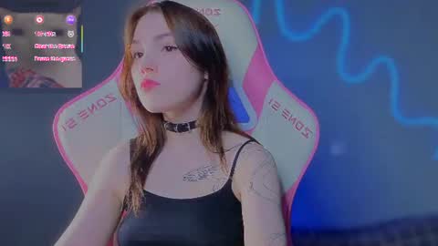 Snapshot of sophie_nomenal_ chatting on July 2026 05:11:01 PM sophie_nomenal_ online show from July 2026 05:11:01 PM