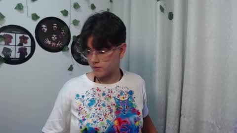 Snapshot of sophie_ross1 chatting on November 2025 04:24:02 AM sophie_ross1 online show from November 2025 04:24:02 AM