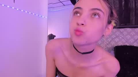 Sophie online show from July 2026 06:51:02 PM