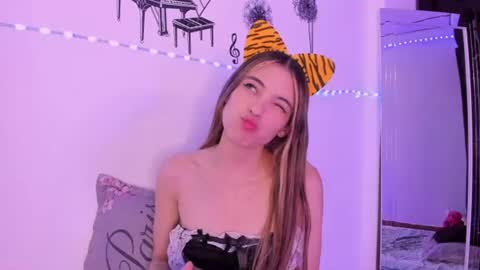 Sophie online show from July 2026 03:02:01 AM
