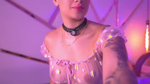 Sophie online show from May 2026 08:06:02 PM