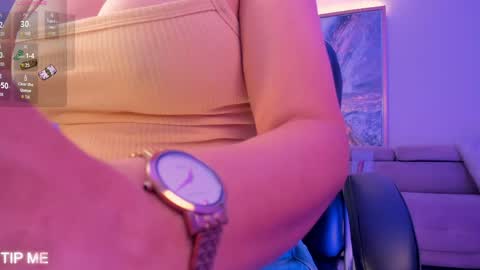 Sophie online show from May 2026 02:57:02 PM