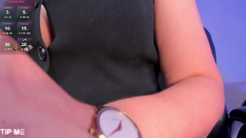 Sophie online show from June 2026 03:03:01 PM