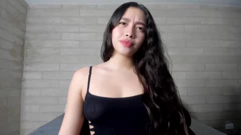 Snapshot of sophiebellucci chatting on October 2025 09:48:02 AM sophiebellucci online show from October 2025 09:48:02 AM