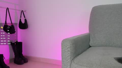sophie  online show from July 2026 06:39:01 PM