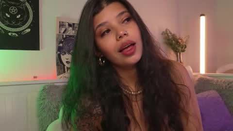 Sophiee  online show from March 2026 04:26:01 AM