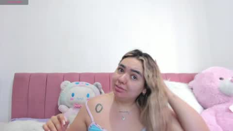 sophiee rosee online show from June 2026 09:20:01 PM