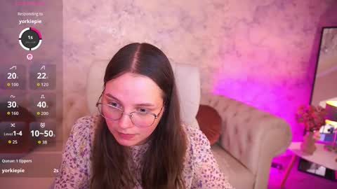 sophieedreams online show from September 2025 07:25:01 PM