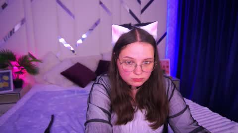 sophieedreams online show from September 2025 06:51:02 PM