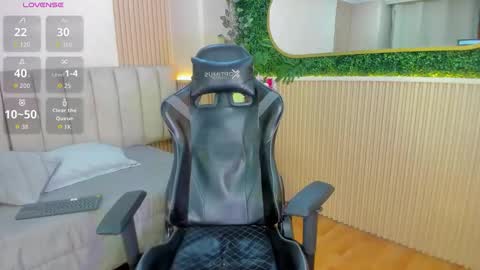 Snapshot of sophiegriffin_ chatting on February 2026 08:07:02 PM Sofa online show from February 2026 08:07:02 PM