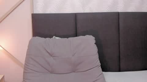 sophieharris__ online show from July 2026 06:38:02 PM