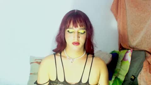 sophiehillsxo online show from January 2025 05:09:01 AM