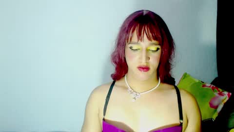 sophiehillsxo online show from February 2025 01:29:01 AM
