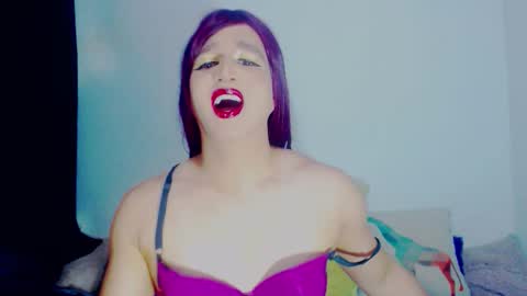 sophiehillsxo online show from March 2026 01:22:01 AM