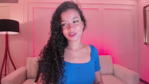 Sophie Houston online show from September 2025 04:12:02 AM