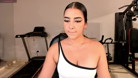 Snapshot of sophielanne chatting on April 2026 11:13:02 PM Sophie online show from April 2026 11:13:02 PM