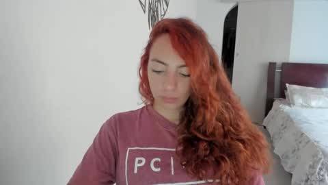 Sophia online show from September 2025 10:33:01 PM