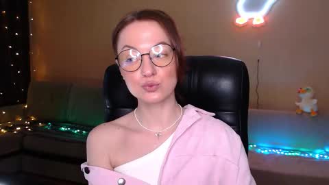 sophieleroux online show from February 2026 09:07:02 AM