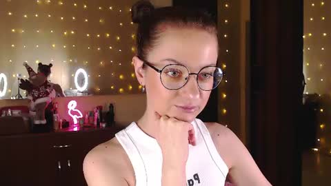 sophieleroux online show from July 2026 01:03:01 PM