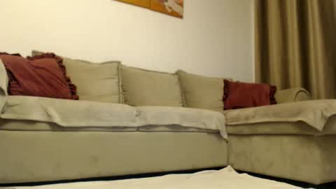 sophieluxe online show from June 2026 10:04:01 PM