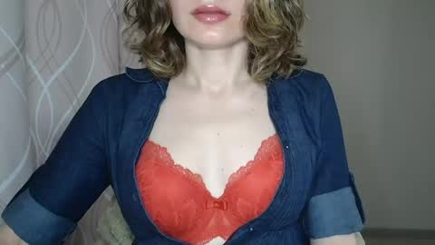 Sophiemisss online show from May 2026 07:16:02 AM