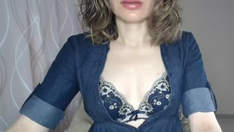 Sophiemisss online show from June 2026 06:29:02 AM