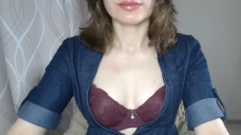 Sophiemisss online show from July 2026 06:27:02 AM