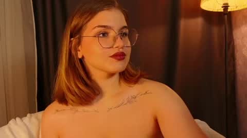 Sophie online show from July 2026 08:26:02 PM