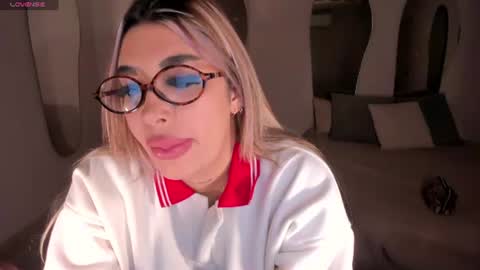 Sophie  Palmer online show from June 2026 12:20:01 PM