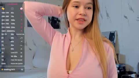 Snapshot of sophierayne_ chatting on February 2026 08:11:01 AM SophieRayne online show from February 2026 08:11:01 AM