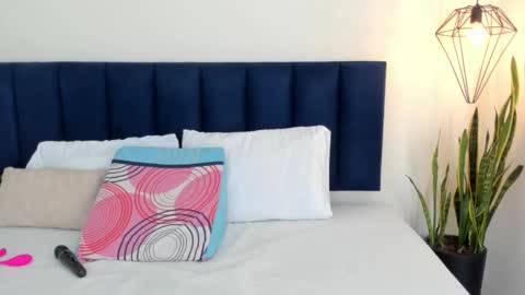 sophieturner_mg online show from December 2025 07:10:02 PM