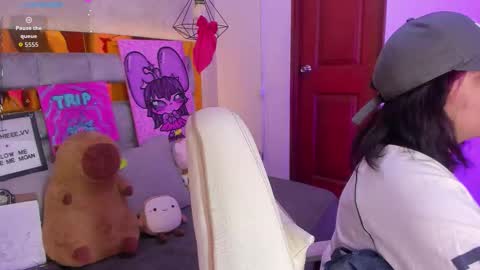 Snapshot of sophievv chatting on December 2025 07:21:02 PM Sophie online show from December 2025 07:21:02 PM