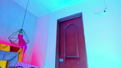 Snapshot of sophievv chatting on February 2026 08:13:02 AM Sophie online show from February 2026 08:13:02 AM