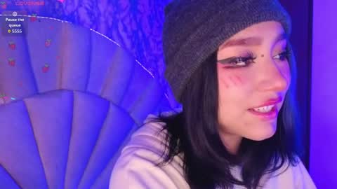   Sophie  online show from May 2026 06:27:01 PM