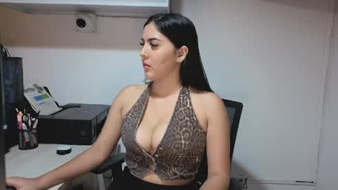 Snapshot of sophiie_blakee chatting on April 2026 12:06:01 AM Sophiee online show from April 2026 12:06:01 AM
