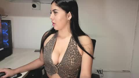 Snapshot of sophiie_blakee chatting on April 2026 11:40:02 PM Sophiee online show from April 2026 11:40:02 PM