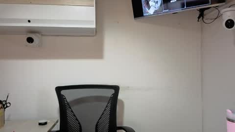 Snapshot of sophiie_blakee chatting on May 2026 11:32:01 PM Sophiee online show from May 2026 11:32:01 PM