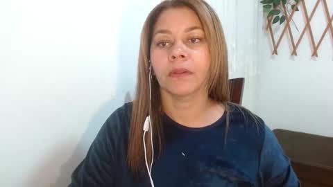Snapshot of sophisem chatting on January 2026 07:23:02 AM sophisem online show from January 2026 07:23:02 AM