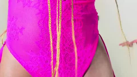 sophisticated_seline online show from May 2026 08:22:01 AM