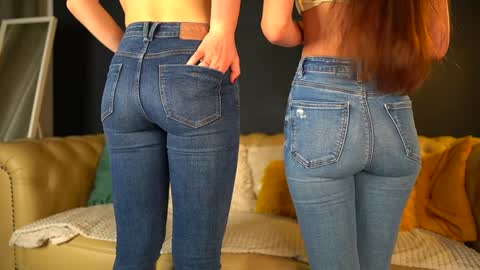 Sophydiva online show from November 2025 06:24:01 AM