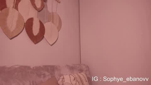 SEE U HERE OF  online show from March 2026 12:52:02 AM