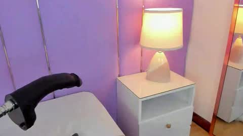 Sophy online show from November 2025 11:54:02 AM