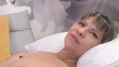 Snapshot of sophysomers chatting on February 2025 03:28:02 PM Sophy online show from February 2025 03:28:02 PM