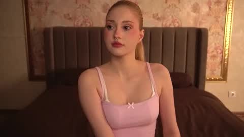 Snapshot of soradusk chatting on October 2025 01:22:01 AM soradusk online show from October 2025 01:22:01 AM