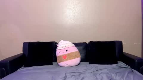 sosabless and sosalady online show from October 2025 04:53:01 AM