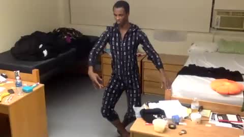 Snapshot of sosexy893943 chatting on October 2025 12:14:01 AM Daniel online show from October 2025 12:14:01 AM